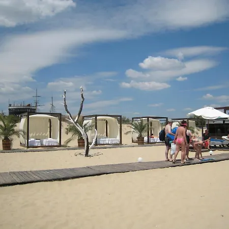 Hotel Boutique Rainbow 4 3*